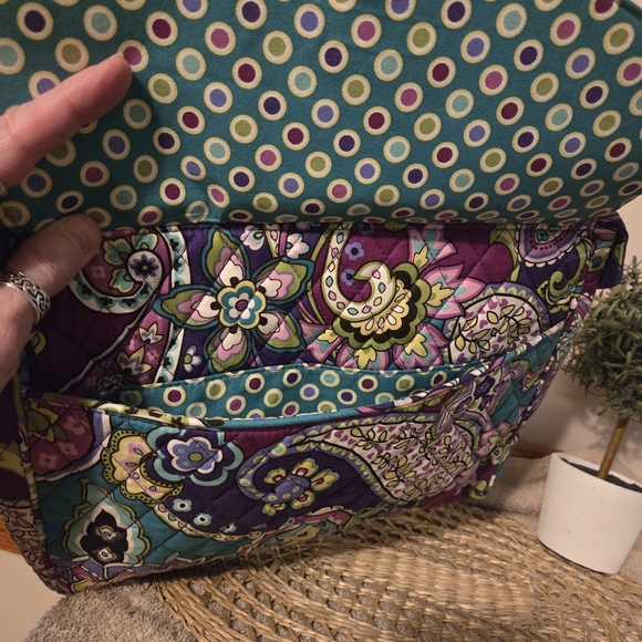 Vera Bradley Purple and Green Crossbody Bag with Paisley Print EUC!! - Picture 5 of 8